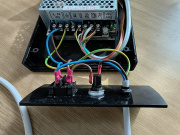 Pohľad na odňaté zadné čelo škatuľky